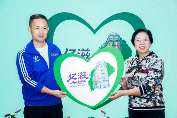 億滋中國與社區(qū)結(jié)成環(huán)保搭子，科普可回收餅干薄膜包裝知識